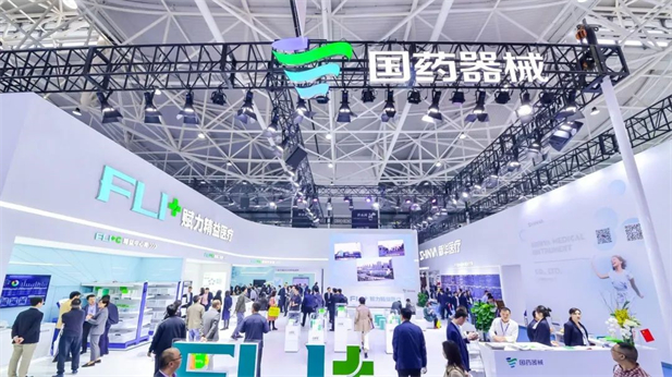 1729133703378089216.jpg 6.jpg